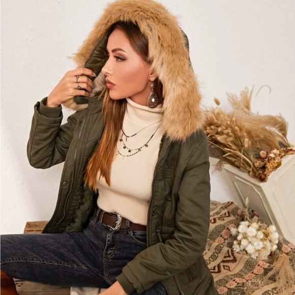 Utility Jacket - Picture 3 of 4